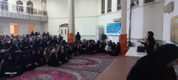 برگزاری نشست صمیمی و تعاملی ریاست مرکز با دانشجویان خوابگاهی 5