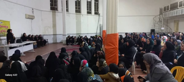 برگزاری نشست صمیمی و تعاملی ریاست مرکز با دانشجویان خوابگاهی 6