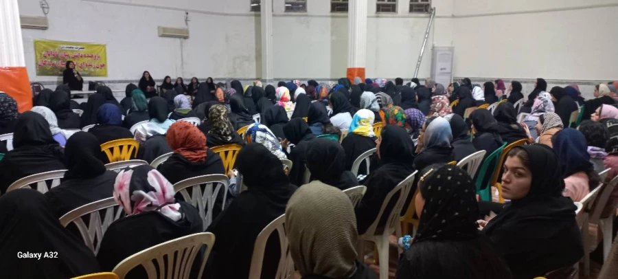 برگزاری نشست صمیمی و تعاملی ریاست مرکز با دانشجویان خوابگاهی 7