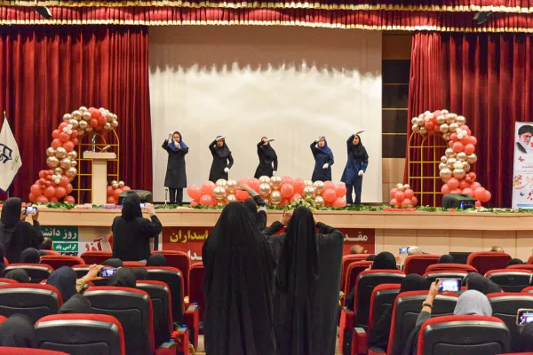 برگزاری مراسم روز دانشجو 8