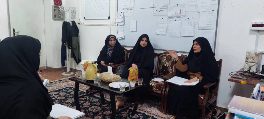 برگزاری جلسه با سرپرستان شبانه روزی 6