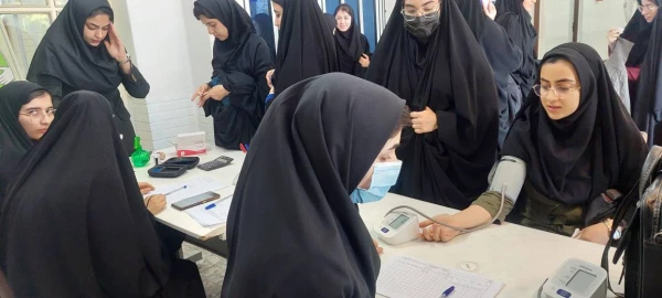 اجرای طرح غربالگری فشارخون و قند خون (جلسه اول) 7