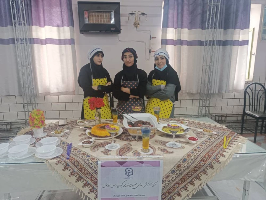 برگزاری مسابقه جشنواره غذای سالم مرحله استانی خواهران به میزبانی مرکز آموزش عالی حضرت خدیجه کبری(س) 3