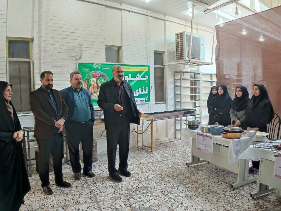 برگزاری مسابقه جشنواره غذای سالم مرحله استانی خواهران به میزبانی مرکز آموزش عالی حضرت خدیجه کبری(س) 14