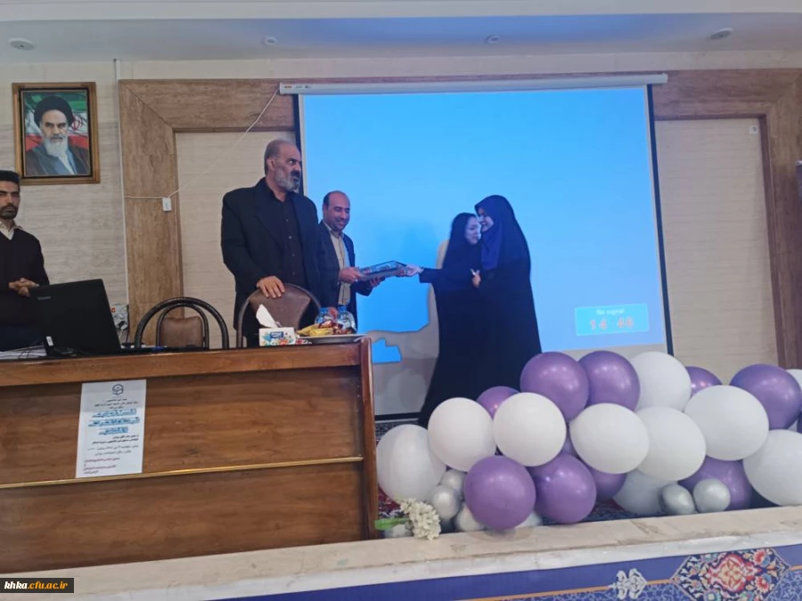 برگزاری نشست آشنایی با شیوه نامه انضباطی دانشجویی 8