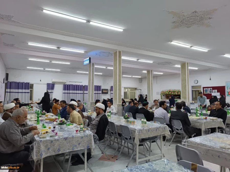 برگزاری مراسم ضیافت شام به مناسبت گرامیداشت مقام شامخ معلم ویژه اساتید و پیشکسوتان  4