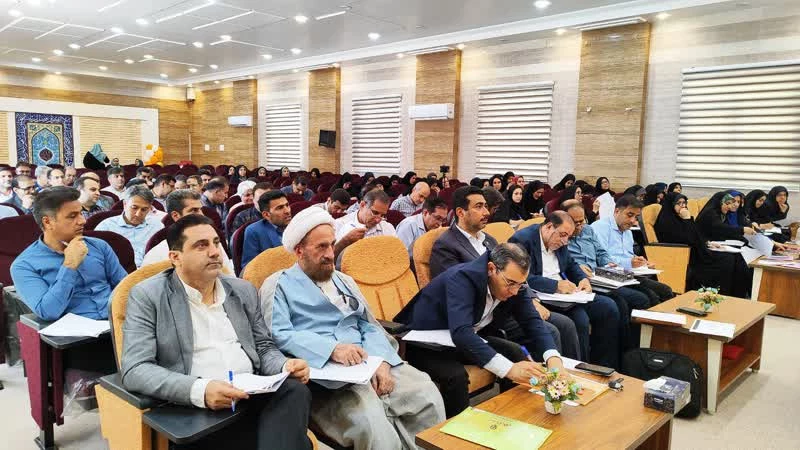 برگزاری دومین روز از دوره تربیت ارزیابان حرفه ای فرایند مصاحبه چند برابر ظرفیت داوطلبان ورود به دانشگاه فرهنگیان 3