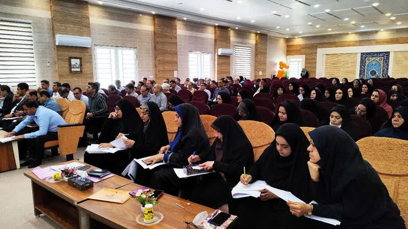 برگزاری دومین روز از دوره تربیت ارزیابان حرفه ای فرایند مصاحبه چند برابر ظرفیت داوطلبان ورود به دانشگاه فرهنگیان 4
