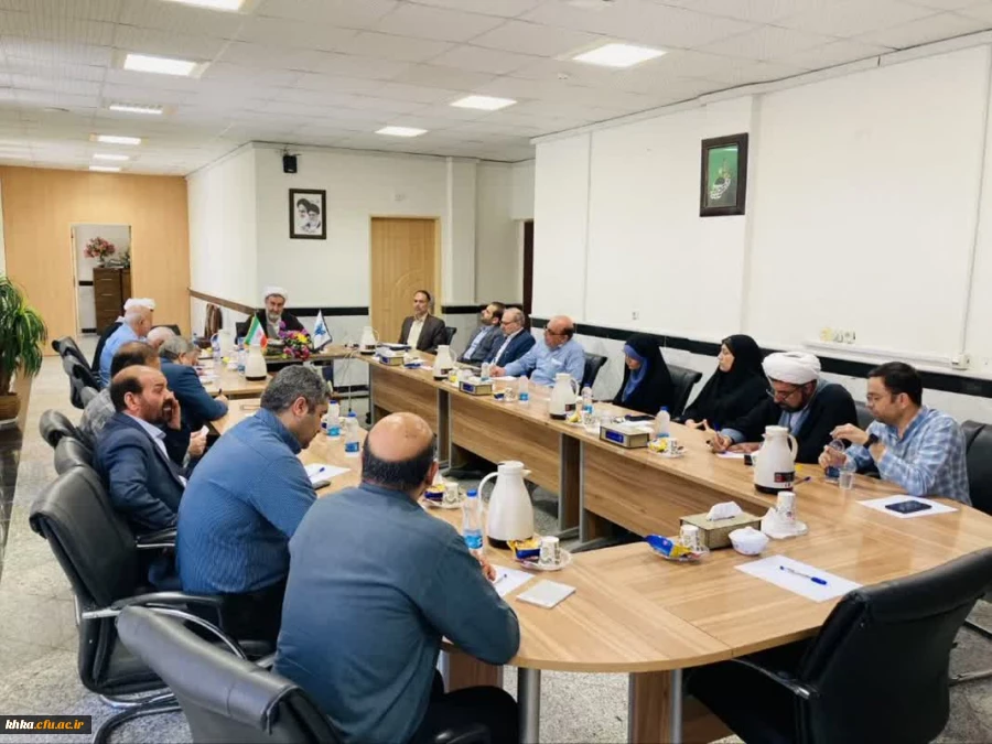  حضور در دومین جلسه هم اندیشی رؤسای دانشگاه ها و مراکز آموزش عالی دزفول به میزبانی دانشگاه آزاد اسلامی واحد دزفول  2