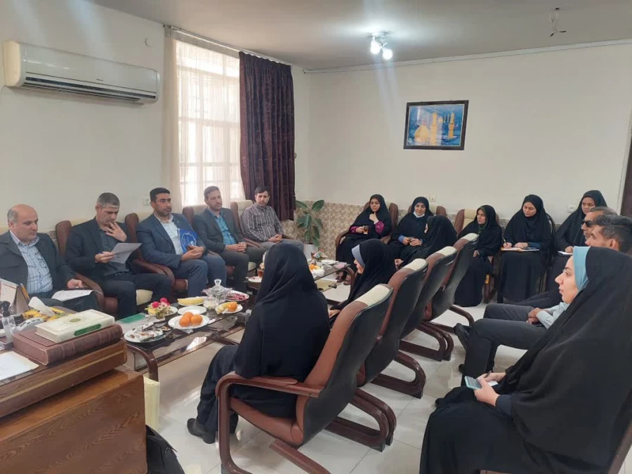 بازدید ادواری روسای ادارت مدیریت امور پردیس های استان از مرکز خدیجه کبری (س) دزفول 3