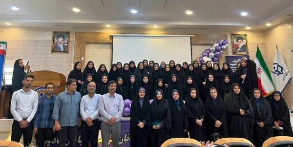 برگزاری آیین استقبال از دانشجویان جدیدالورود مرکز آموزش عالی حضرت خدیجه کبری(س) در سال 1403 3