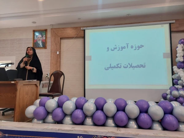 برگزاری جلسه توجیهی دانشجویان جدیدالورود در مرکز آموزش عالی حضرت خدیجه کبری(س) دزفول 10