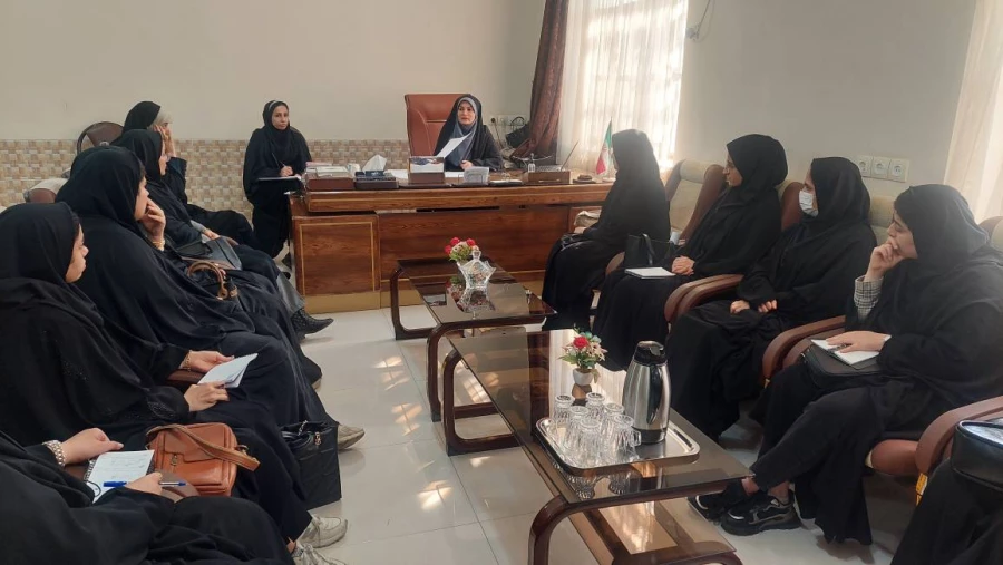 برگزاری جلسه با نمایندگان دانشجویی  3