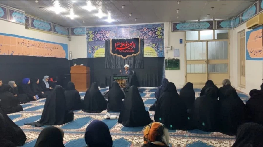  مراسم گرامیداشت ایام فاطمیه  3