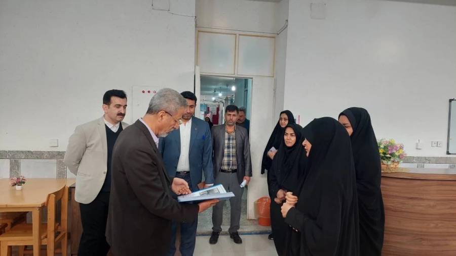 بازدید بازرسان وزارت علوم و فناوری  دانشگاه شهید چمران و مسئول نظارت و ارزیابی  مدیریت استان مرکز آموزش عالی حضرت خدیجه کبری (س) دزفول.  4