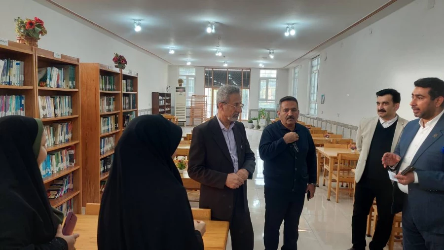 بازدید بازرسان وزارت علوم و فناوری  دانشگاه شهید چمران و مسئول نظارت و ارزیابی  مدیریت استان مرکز آموزش عالی حضرت خدیجه کبری (س) دزفول.  5