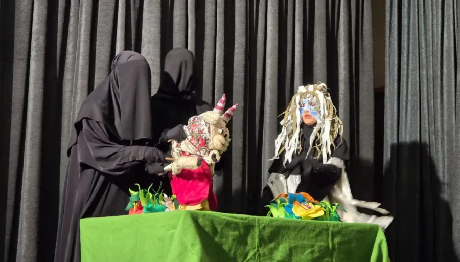 اجراهای تئاتر عروسکی دختران در جشنواره سرود و هنرهای نمایشی دزفول- بهمن ماه ۱۴۰۳ 6