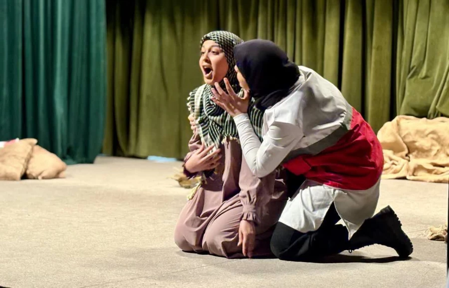 جراهای تئاتر صحنه ای دختران در جشنواره سرود و هنرهای نمایشی دزفول- بهمن ماه ۱۴۰۳  3