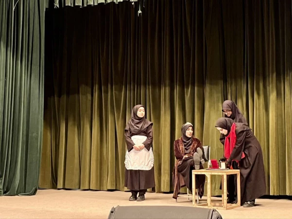 جراهای تئاتر صحنه ای دختران در جشنواره سرود و هنرهای نمایشی دزفول- بهمن ماه ۱۴۰۳  9