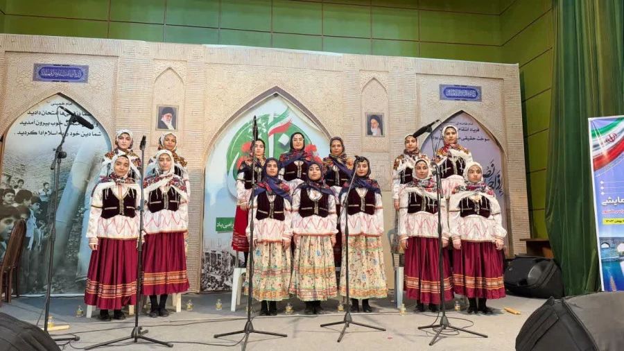 اجراهای سرود دختران در جشنواره سرود و هنرهای نمایشی دزفول- بهمن ماه ۱۴۰۳  9