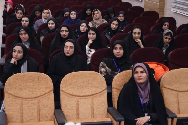 برگزاری کارگاه تخصصی نقد و بررسی هنرهای نمایشی  6