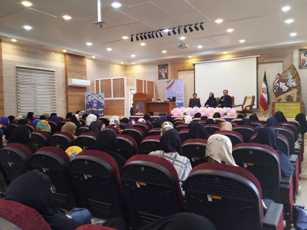 برگزاری کارگاه تخصصی نقد و تحلیل هنرهای آوایی 4