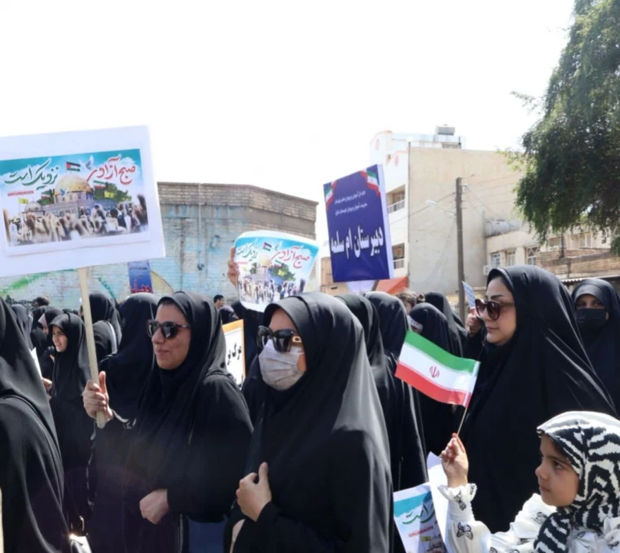 حضور پرشور همکاران در راهپیمایی گرامیداشت روز قدس 5