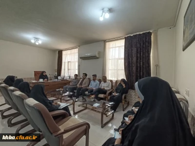 نشست کارکنان دانشگاه با ریاست محترم 