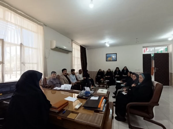 نشست کارکنان دانشگاه با ریاست  3