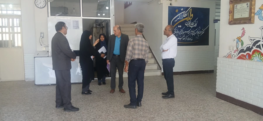 بازدید از نمایشگاه عفاف و حجاب 4