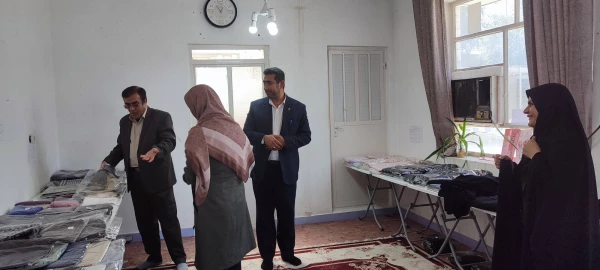 بازدید از نمایشگاه عفاف و حجاب 7