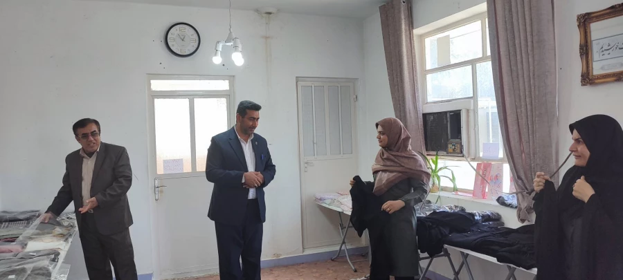 بازدید از نمایشگاه عفاف و حجاب 8