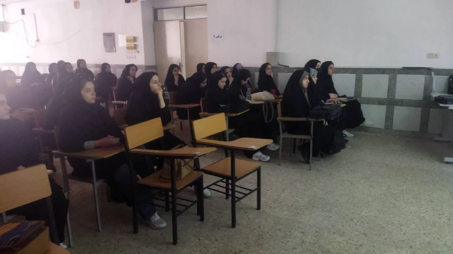 برگزاری کارگاه حرکات اصلاحی در دانش آموزان 4