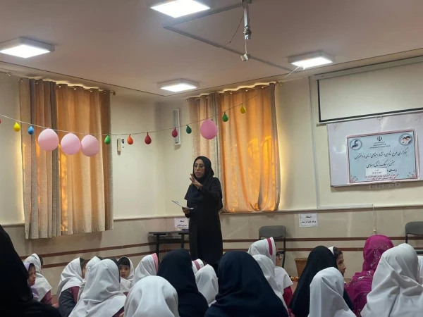 بازدید دانشجو معلمان از مرکز نگهداری معلولین ذهنی 2