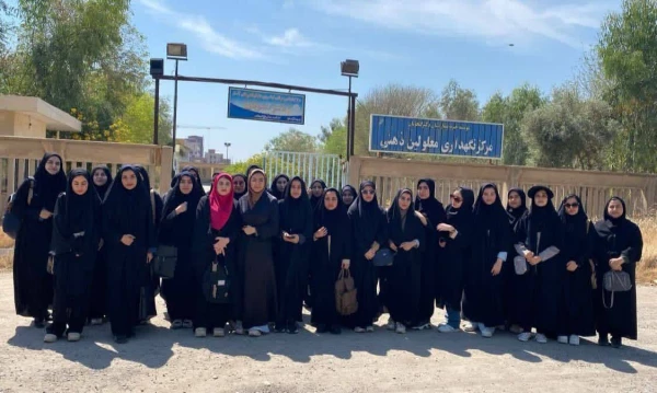 بازدید دانشجو معلمان از مرکز نگهداری معلولین ذهنی 3