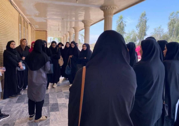 بازدید دانشجو معلمان از مرکز نگهداری معلولین ذهنی 4