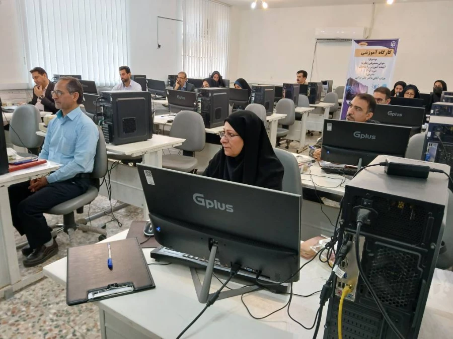 برگزاری کارگاه آموزشی هوش مصنوعی
 10