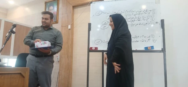 کارگاه آموزشی تحت عنوان "آموزش فلسفه به کودکان" 7