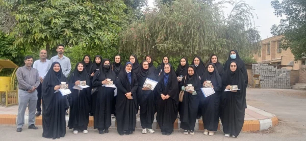 برگزاری نشست با نمایندگان گروه های آموزشی
 2