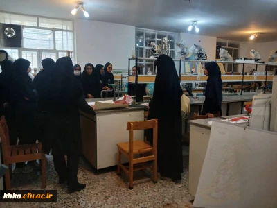 بازدید دانش آموزان دبیرستان استعدادهای درخشان(فرزانگان)