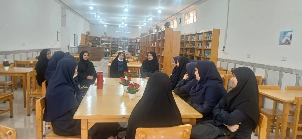 بازدید دانش آموزان دبیرستان استعدادهای درخشان(فرزانگان) 7