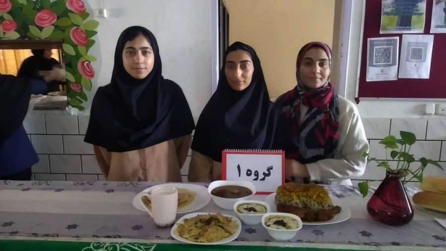 برگزاری جشنواره غذا به مناشبت هفته سراهای دانشجویی 5