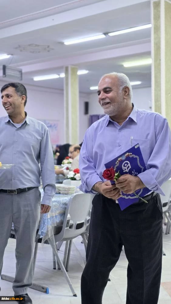 برگزاری مراسم ضیافت شام اساتید مرکز آموزش عالی حضرت خدیجه کبری(س)  و مدیران مدارس کارورزی به مناسبت بزرگداشت مقام معلم و دهه سرآمدی آموزش 15