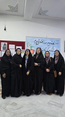 برگزاری مراسم ضیافت شام اساتید مرکز آموزش عالی حضرت خدیجه کبری(س)  و مدیران مدارس کارورزی به مناسبت بزرگداشت مقام معلم و دهه سرآمدی آموزش 11