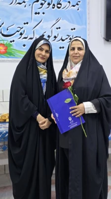 برگزاری مراسم ضیافت شام اساتید مرکز آموزش عالی حضرت خدیجه کبری(س)  و مدیران مدارس کارورزی به مناسبت بزرگداشت مقام معلم و دهه سرآمدی آموزش 4