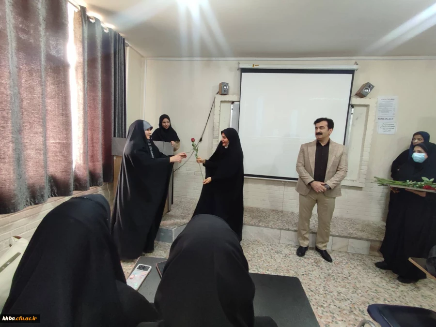 حضور در کلاس های درس به منظور تبریک روز معلم و روز استاد 6