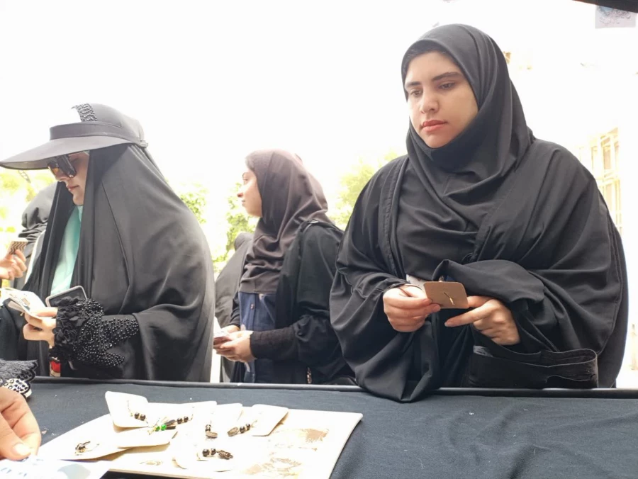 برپایی موکب به مناسبت فرارسیدن اولین سالگرد شهید ابراهیم رئیسی و همراهانش 12