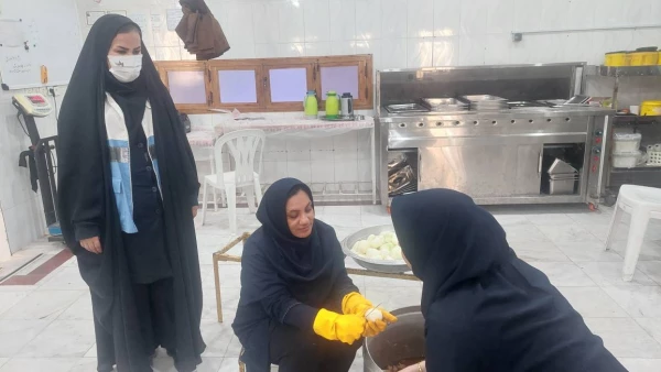 بازدید عوامل مرکز بهداشت شهرستان از سرای دانشجویی مرکز خدیجه کبری (س) دزفول 3