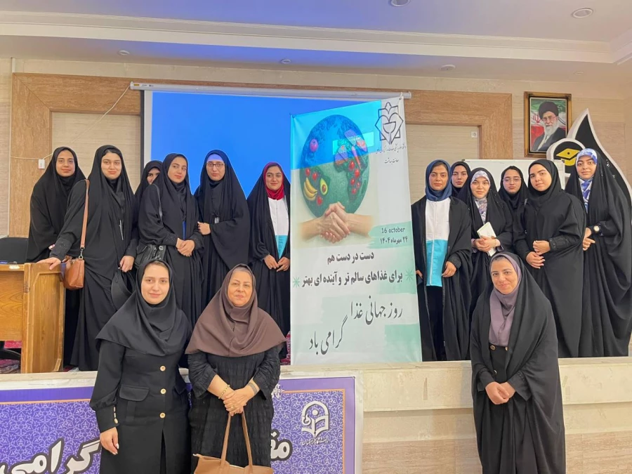 کارگاه آموزشی و جلسه پرسش و پاسخ پیرامون نیازهای تغذیه ای دانشجویان 3