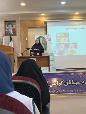 کارگاه آموزشی و جلسه پرسش و پاسخ پیرامون نیازهای تغذیه ای دانشجویان 13